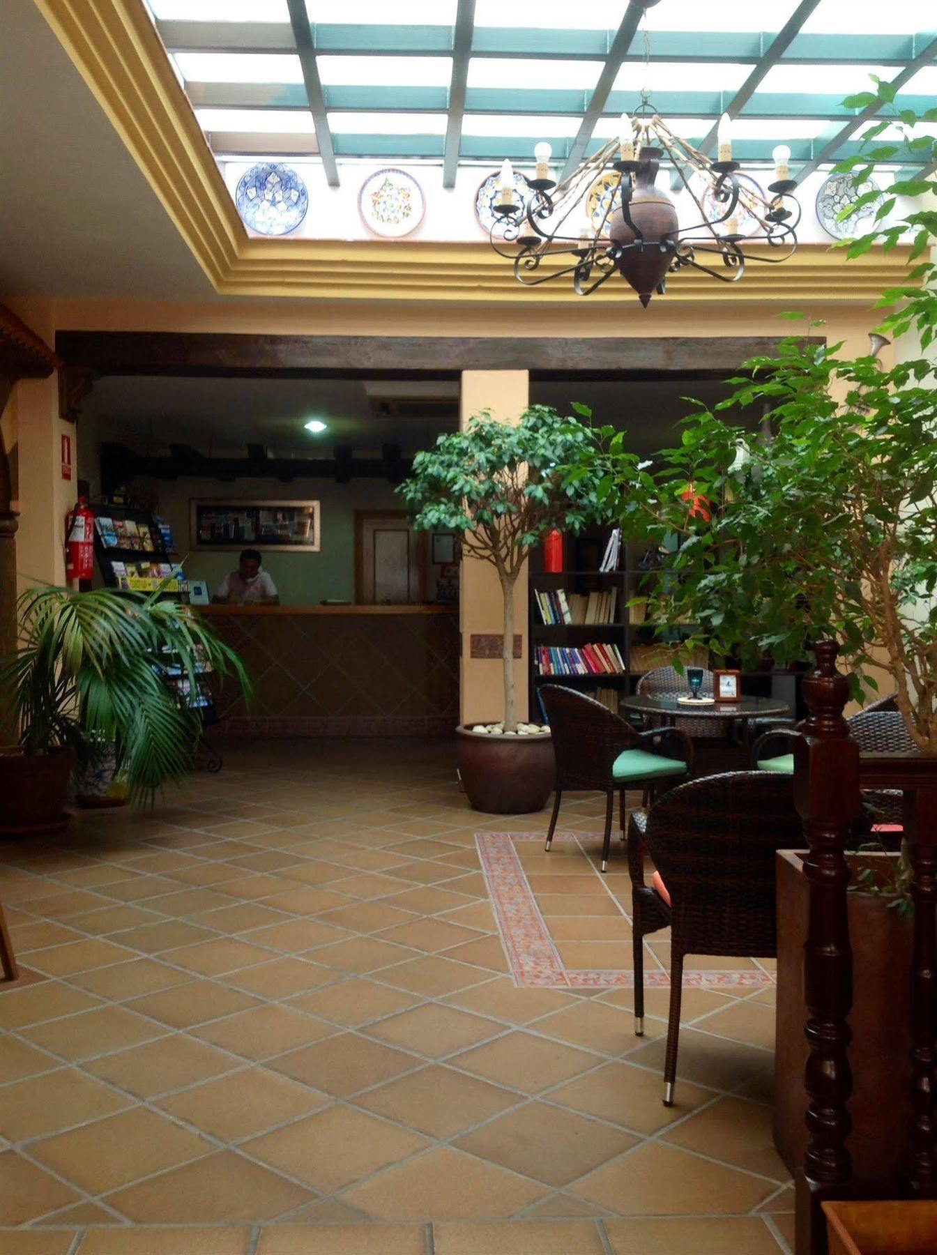 Hotel Maria Cristina La Cala Del Moral Exterior photo